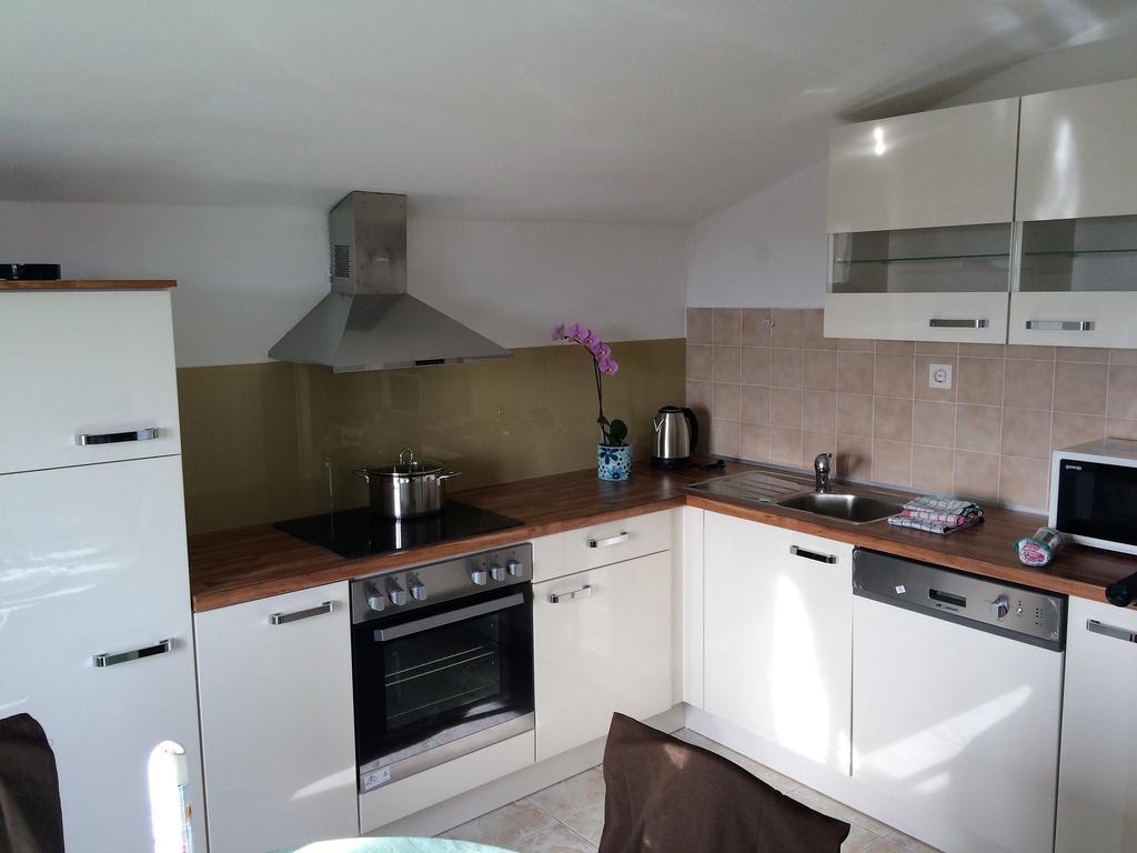 Apartments Lilly Žaborić Extérieur photo